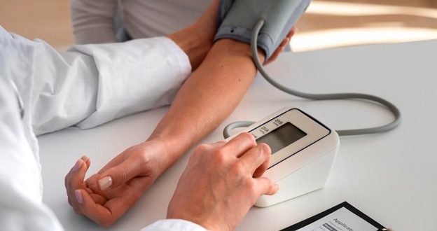 آیا فشار خون 14 خطرناک است؟
