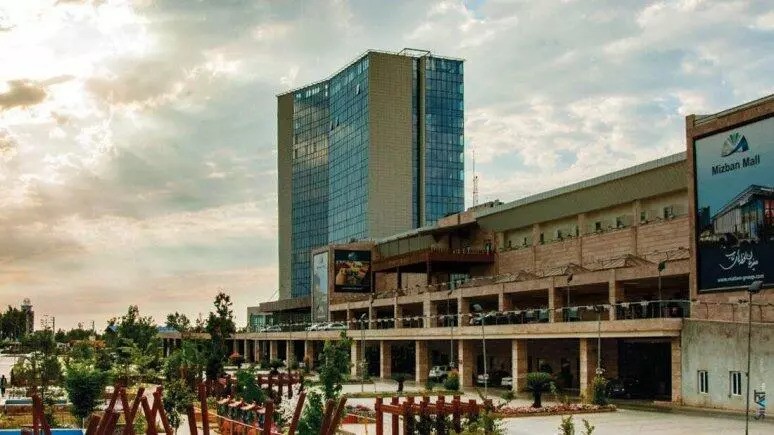 هتل میزبان