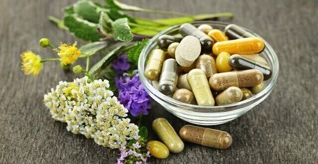 خطرات مصرف بی‌رویه مکمل‌های غذایی و گیاهی