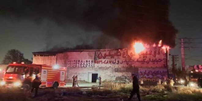 آتش‌سوزی هولناک یک کارخانه در جاده ساوه/ آخرین آمار قربانیان
