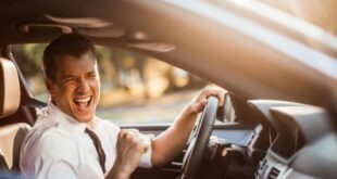 تأثیر صدای بلند بر بینایی و رانندگی