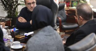 دیدار رئیس‌کل سازمان نظام پزشکی با نمایندگان دستیاران معترض به نتایج آزمون گواهینامه (پره‌بورد)