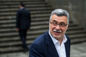 ظفرقندی: سهم ارز دارویی افزایش می‌یابد￼