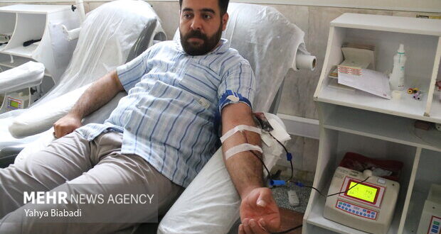 میزان دفعات اهدای خون در سال بین ۳ الی ۴ مرتبه است