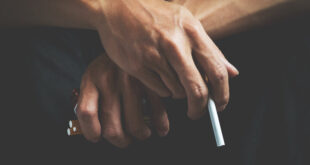 نسلی در محاصره دود؛ رشد نگران‌کننده مصرف دخانیات در نوجوانان