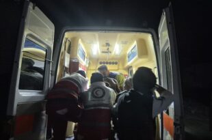 امدادرسانی به ۳ بیمار و مادر باردار و ۲نوزاد در آذربایجان غربی