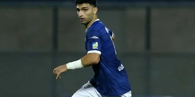 شایعه پرسپولیسی شدن ستاره استقلال