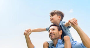 قرار نیست برای فرزندت ابرقهرمان باشی؛ یک والد واقعی کافی است!