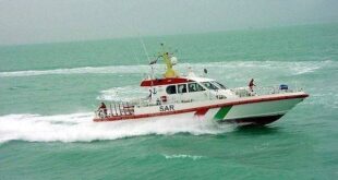 نجات جان ۳ صیاد بعد از یک هفته سرگردانی در دریای عمان 