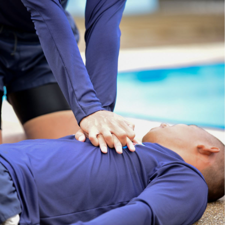 کمک‌های اولیه برای غرق شدن, اقدامات اضطراری در غرق شدن