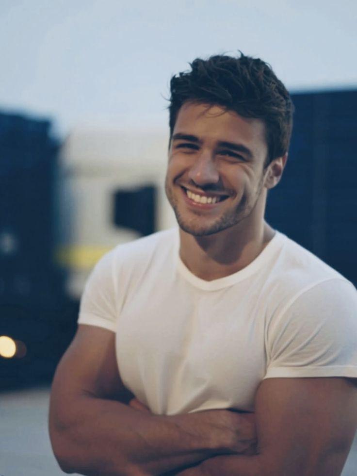 لبخند مرتب و زیبا