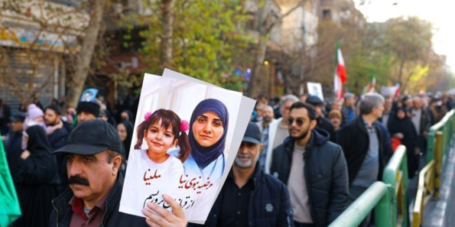 او را به جرم پرستاری سوزاندند