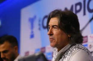 دستیار مورینیو در آستانه پیوستن به نیمکت استقلال