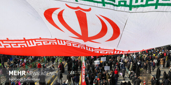 دعوت پزشکان از مردم برای حضور پرشور در راهپیمایی ۲۲ بهمن