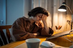 چرا در زمستان احساس استرس و خستگی می‌کنیم؟