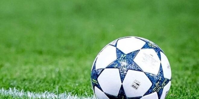 حال خراب بازیکن لیگ برتری پس از خوشگذرانی عجیب! + عکس ۱۸+