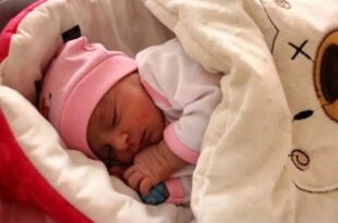 خرید و فروش پستانک و شیشه شیر کارکرده در حد نو در دیوار!