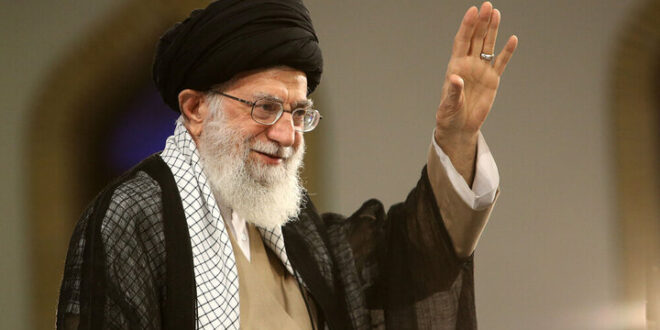 دعوت علمای عراق از حجاج خانه خدا برای انجام حج به نیت رهبر شهید