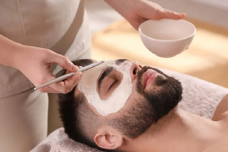 فیشال تخصصی پوست با خدمات حرفهای در مرکز ماساژ خدمات تخصصی فیشال در مجموعه حس ششم