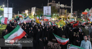 میدان‌داری مشهدی ها رنگ و بوی محرم گرفت