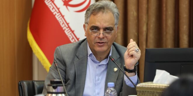 اصلاح نظام پرداخت و رفع نابرابری حقوق پرستاران در اولویت پیگیری‌هاست