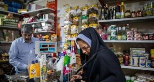 سوپرمارکت‌های مسیر تشییع ۲۴ ساعته شدند