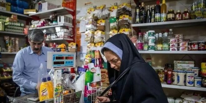 سوپرمارکت‌های مسیر تشییع ۲۴ ساعته شدند