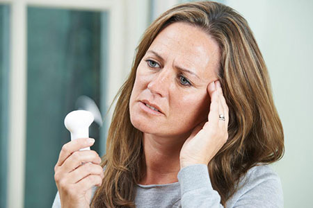 یائسگی زودرس,خطرات یائسگی زودرس,روش های جلوگیری از یائسگی زودرس