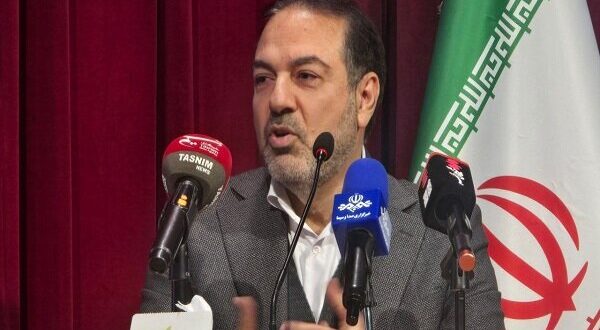 کاهش سن ازدواج و تأخیر در فرزندآوری مهم‌ترین عوامل افت جمعیت کشور است
