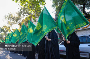 ۲۲ گفتمان سروش کرامت در آران و بیدگل رضوی اجرا شد