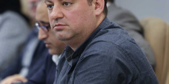 انتقاد تند کمیسیون پزشک خانواده نظام پزشکی از کسر حقوق پزشکان روستایی در ایام استعلاجی
