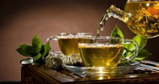 ۵ دمنوش محبوب در طب سنتی که خیلی‌ها برای آرامش و گوارش سراغشان می‌روند